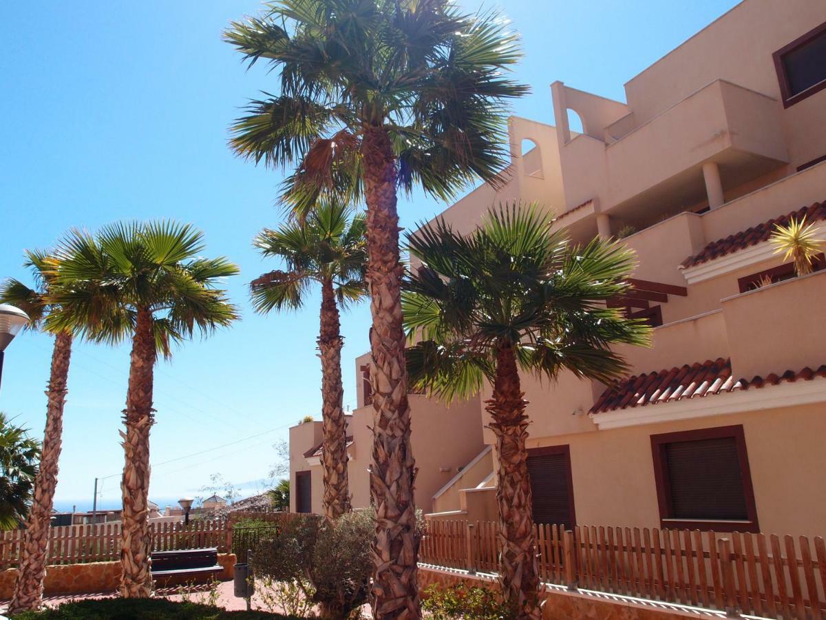 Apartamento Tranquilo Cerca De Buena Piscina Y Con Buen Aire Acondicionado Águilas Extérieur photo